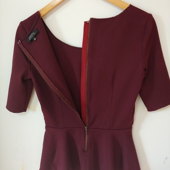 Aritzia Babaton Barrett Peplum Top Burgundy Size 2 - Picture 9 of 13